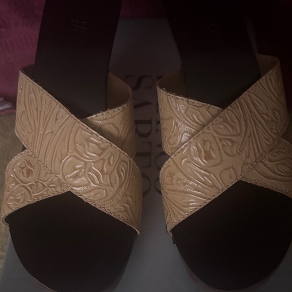 Franco Sarto Embossed Tan Slides - Picture 5 of 6